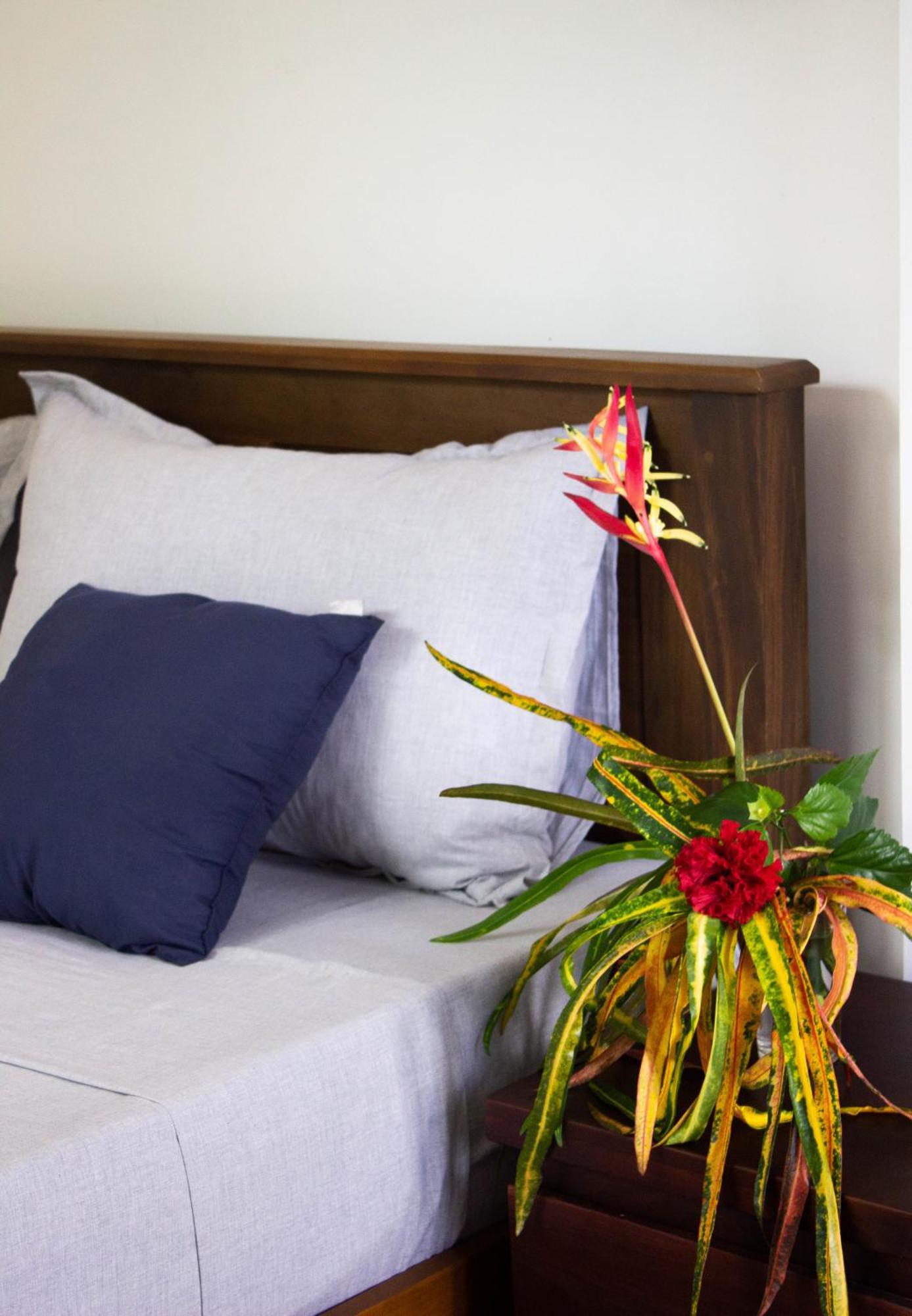Uralsurf House Hotel Уелигама Екстериор снимка